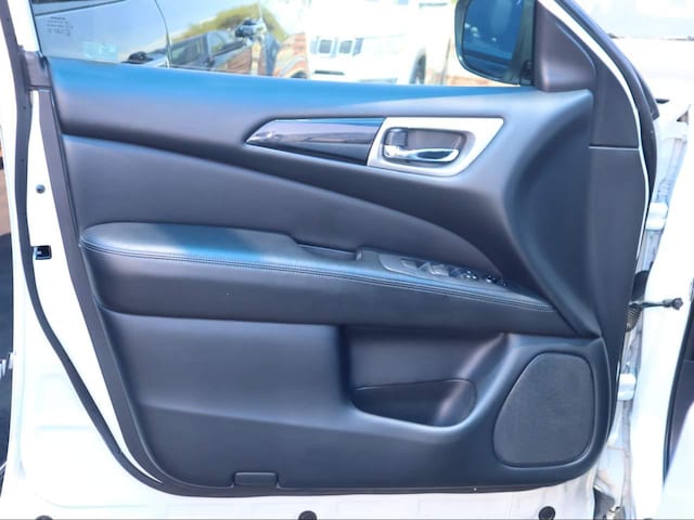 2020 Nissan Pathfinder