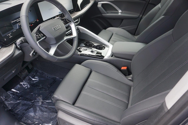 2026 Audi Q5 Premium Plus - Photo 9