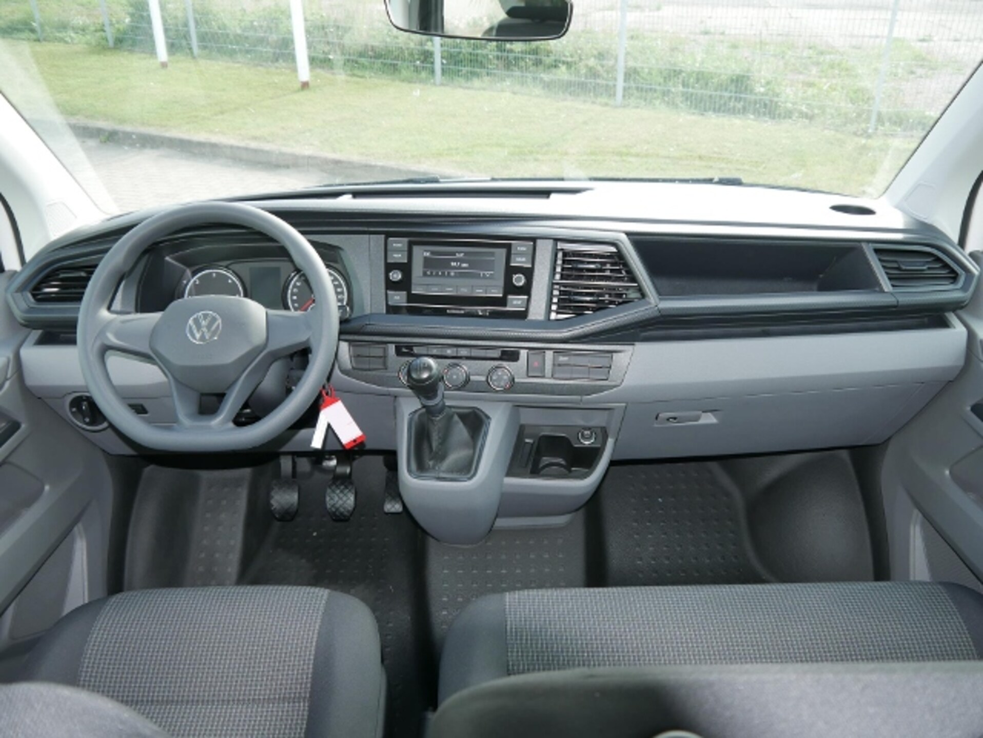 Volkswagen T6.1 Transporter Kombi kurzer Radstand