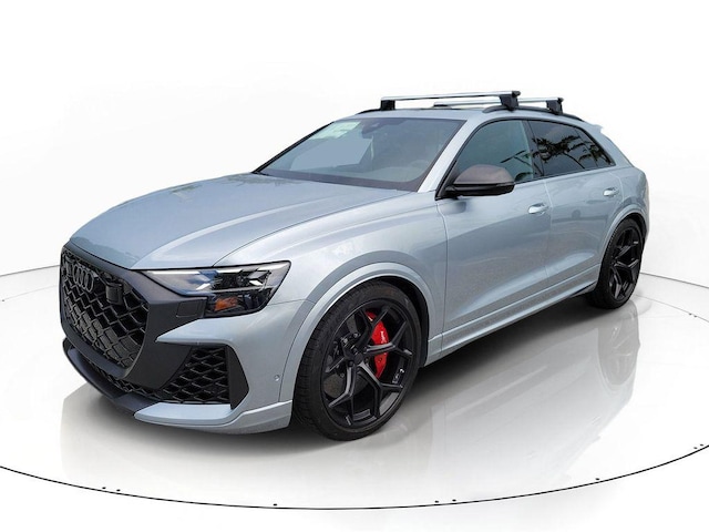 2026 Audi RS Q8 SUV performance