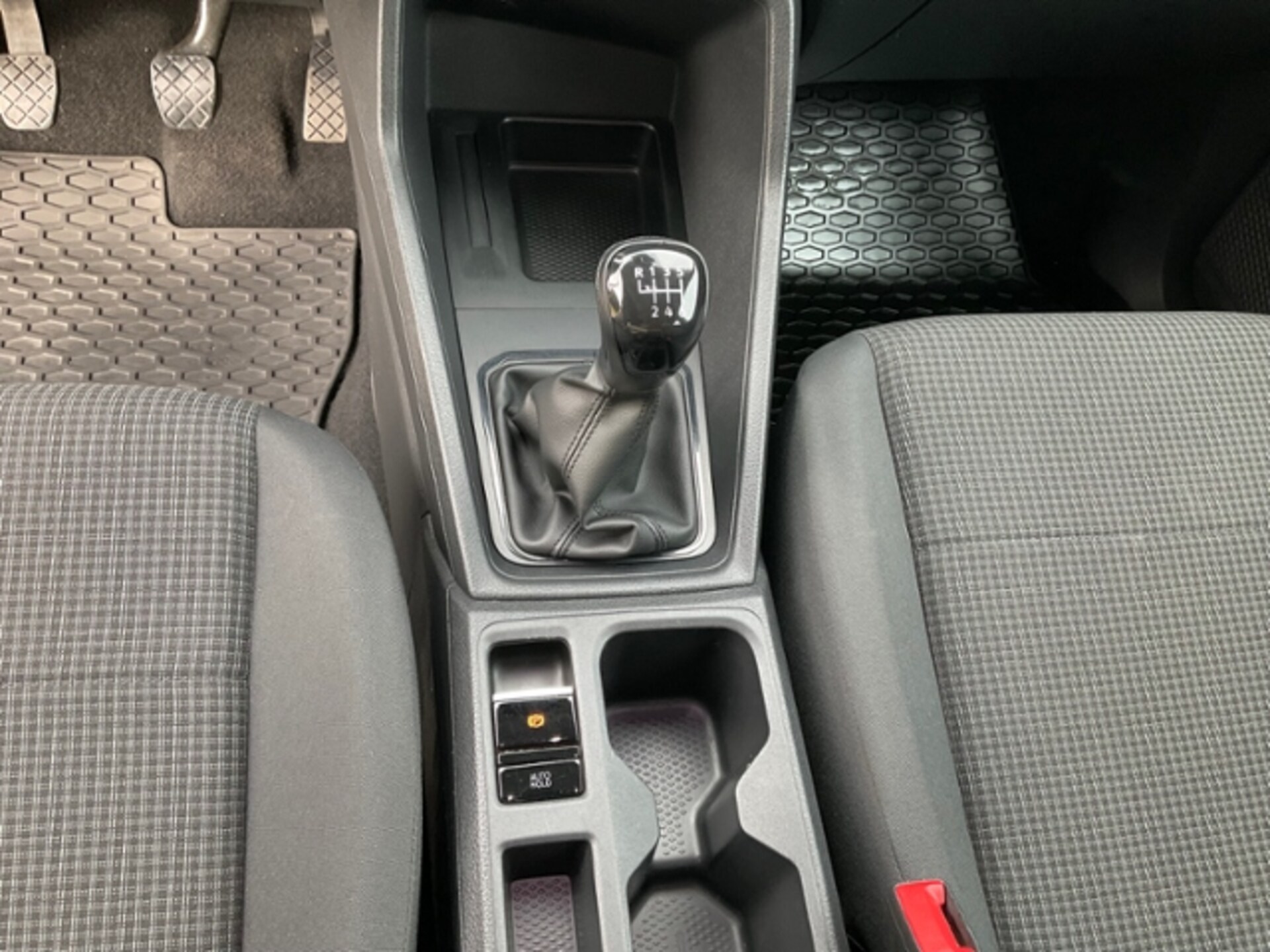 Volkswagen Caddy Kombi Basis-Modell