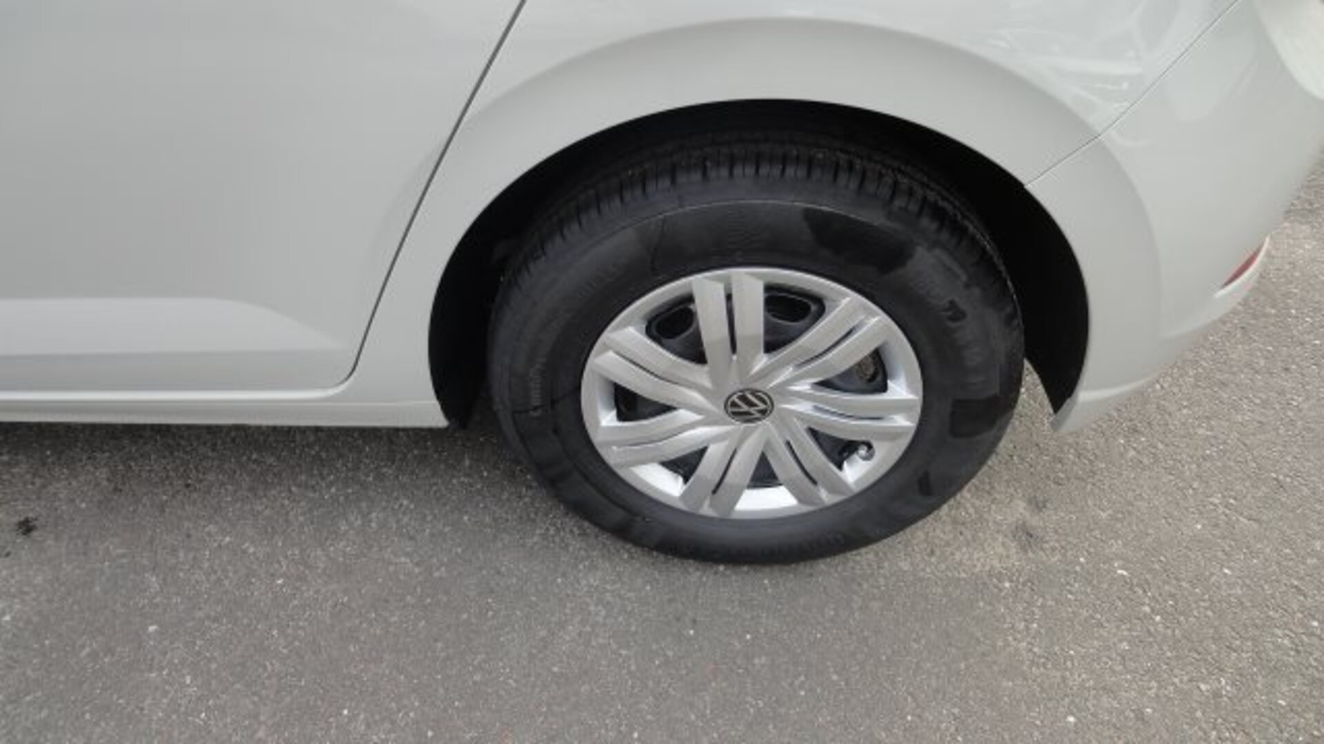 Volkswagen Polo Basis-Modell