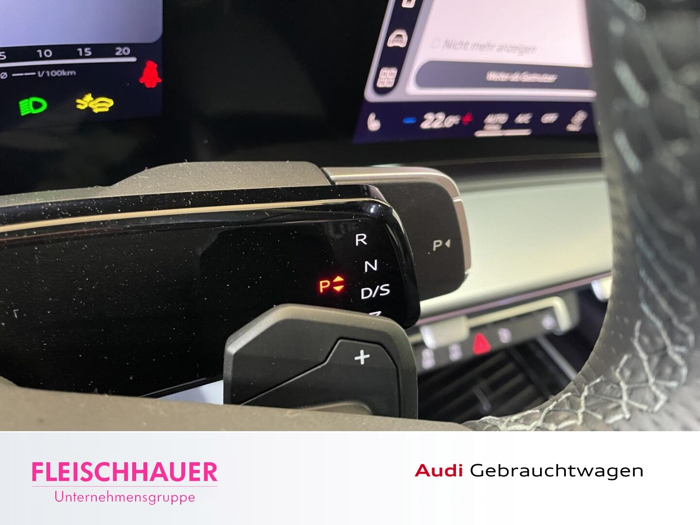 Bild über Audi Q3 SUV TFSI 110 kW S tronic - für weitere Informationen kontaktieren Sie den Audi Partner