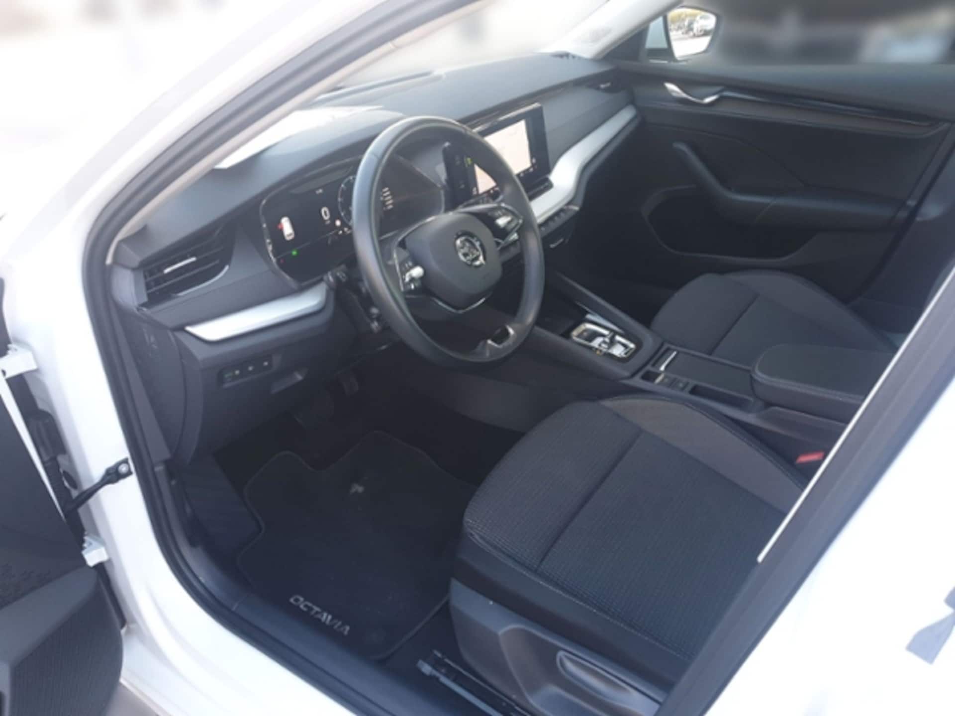Skoda Octavia Combi Ambition
