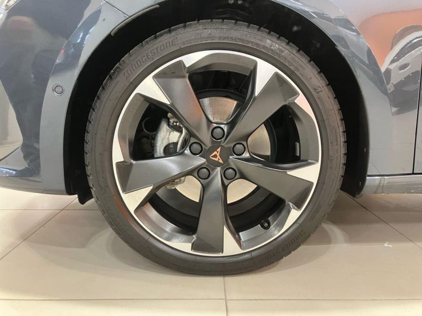 CUPRA Leon León 1.5 eTSI DSG 110 kW (150 CV) — photo 8