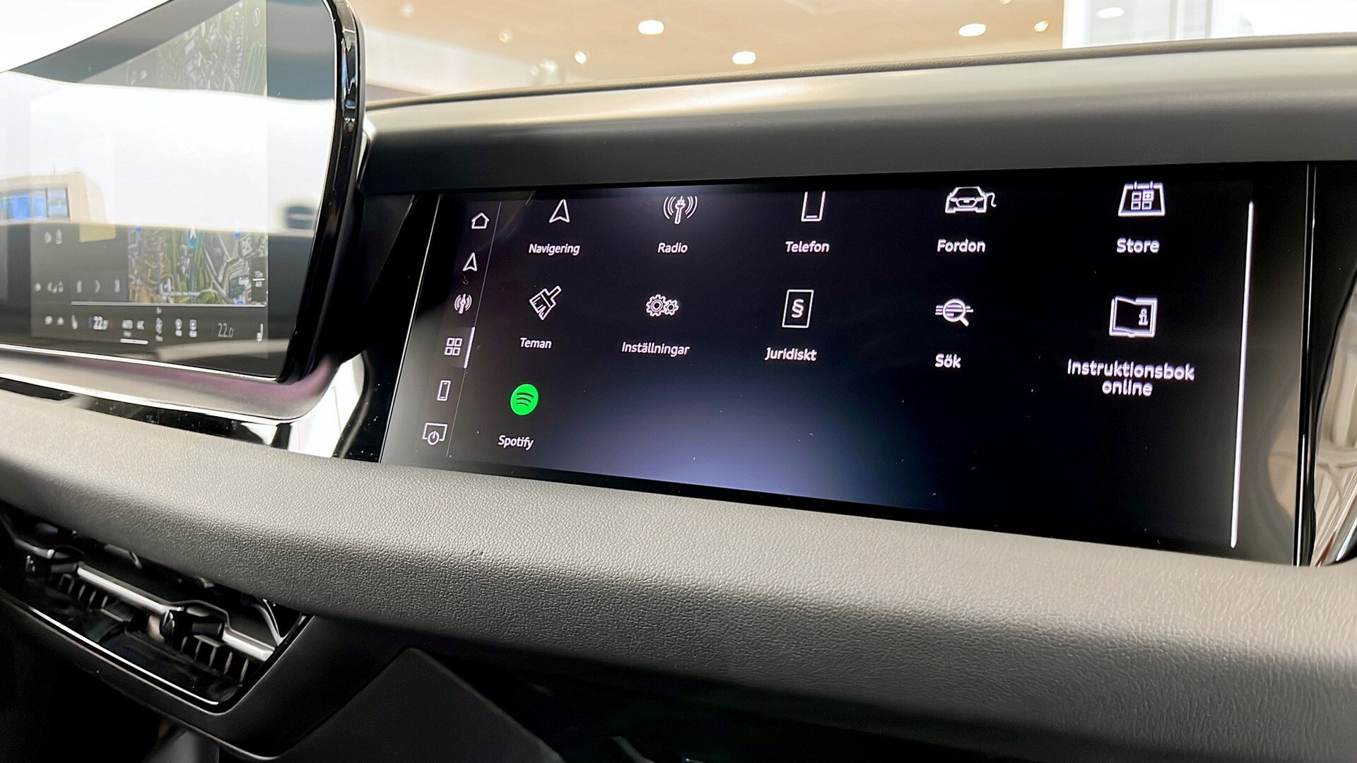 Image about Audi Q6 SUV e-tron Q6 SUV e-tron performance Proline 225,00 kW