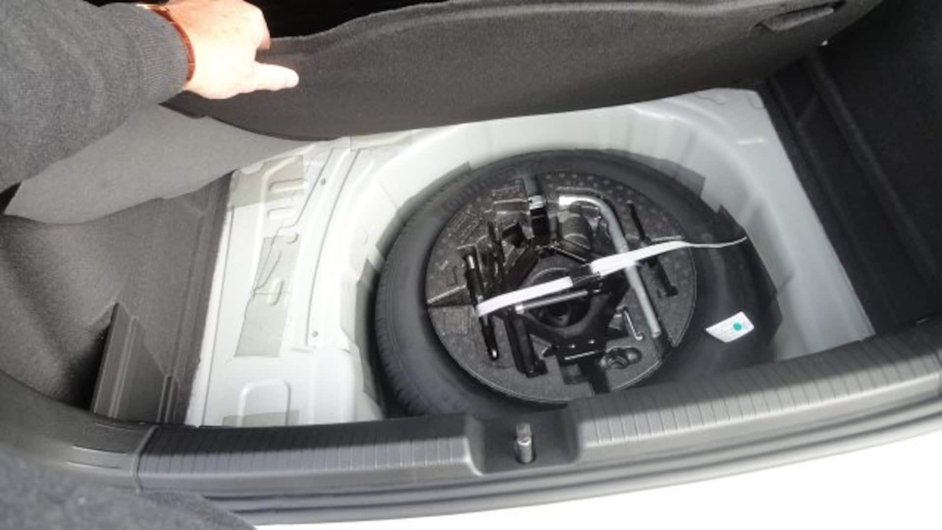 Volkswagen Polo Basis-Modell