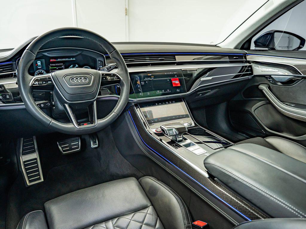 2022 Audi S8 Base - Photo 31