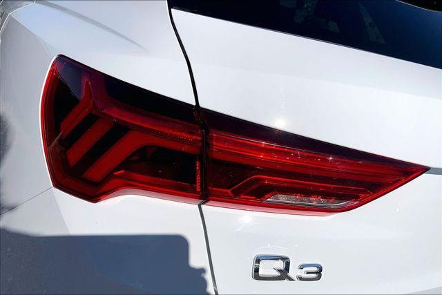 2023 Audi Q3 Premium - Photo 29