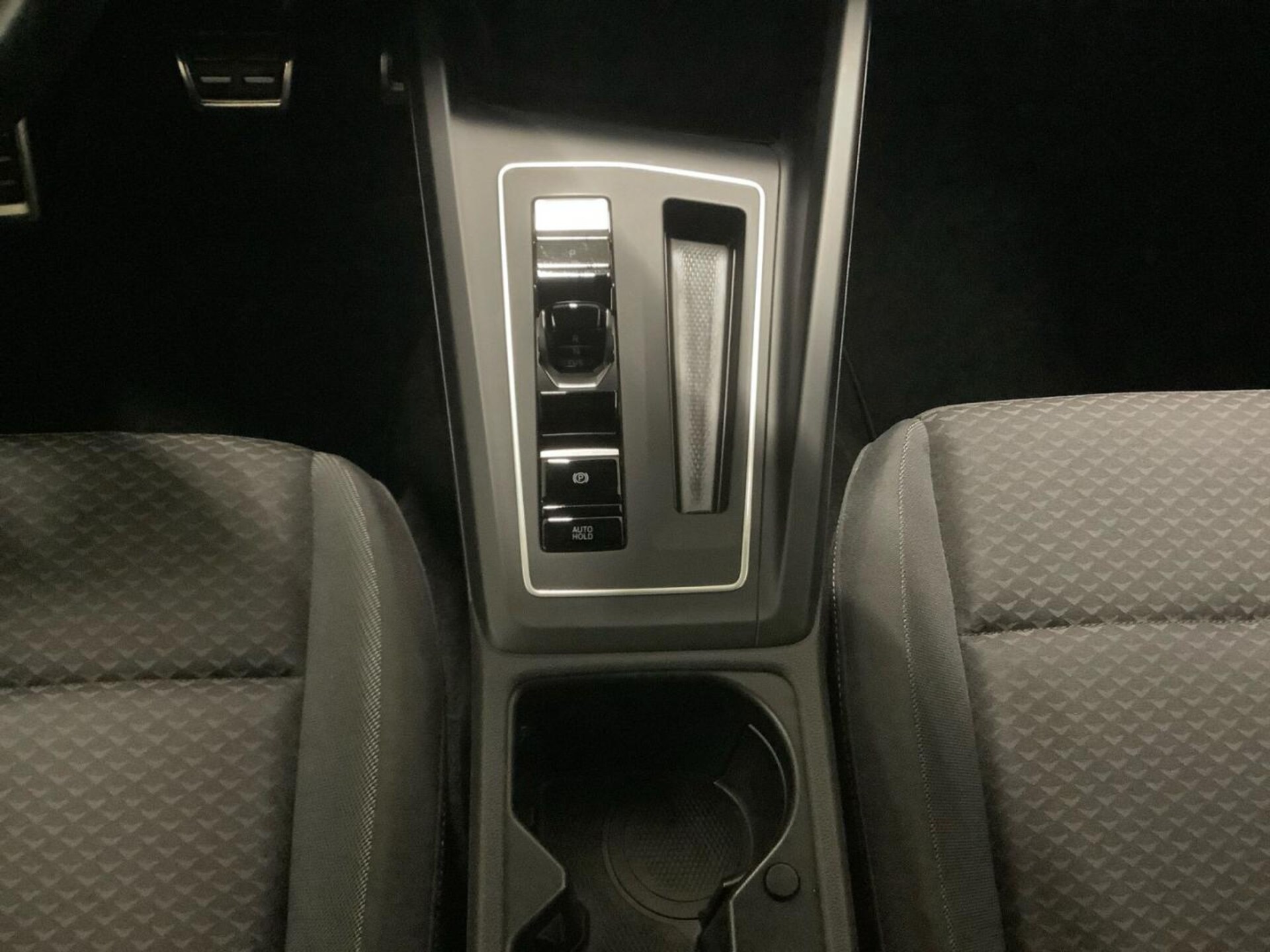 Volkswagen Golf Active