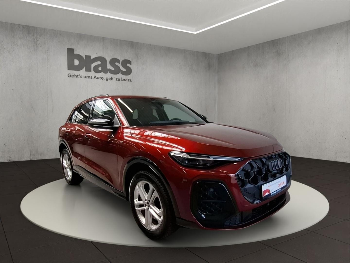 Bild über Audi Q5 SUV TDI quattro 150 kW S tronic - für weitere Informationen kontaktieren Sie den Audi Partner
