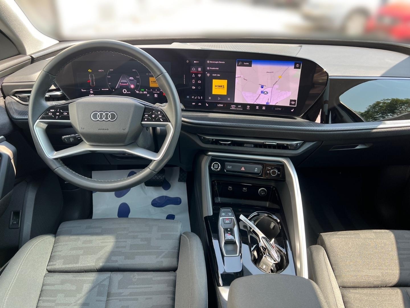 Bild über Audi Q5 SUV TFSI 150 kW S tronic - für weitere Informationen kontaktieren Sie den Audi Partner
