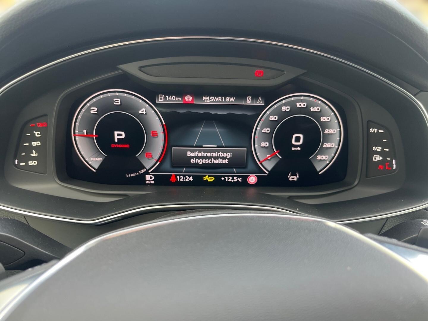 Bild über Audi A6 Avant advanced 40 TDI quattro S tronic - für weitere Informationen kontaktieren Sie den Audi Partner