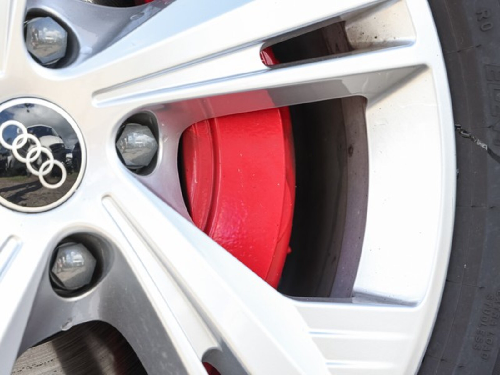 Audi Q6 Sportback e-tron – Bild 10