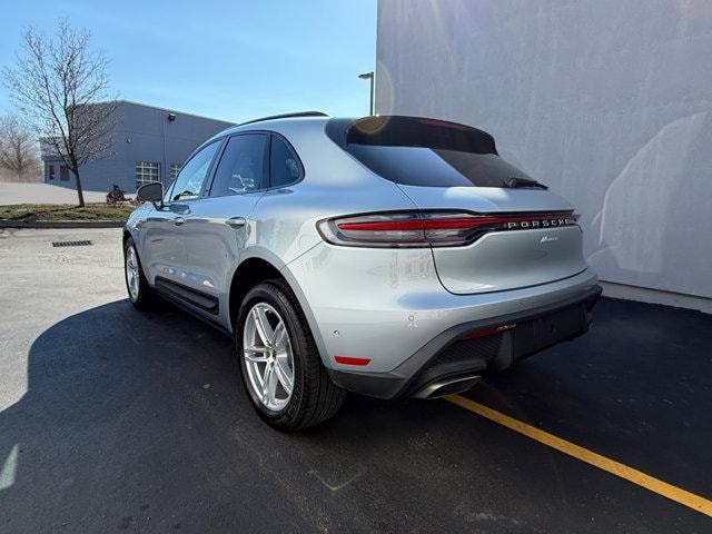 2025 Porsche Macan