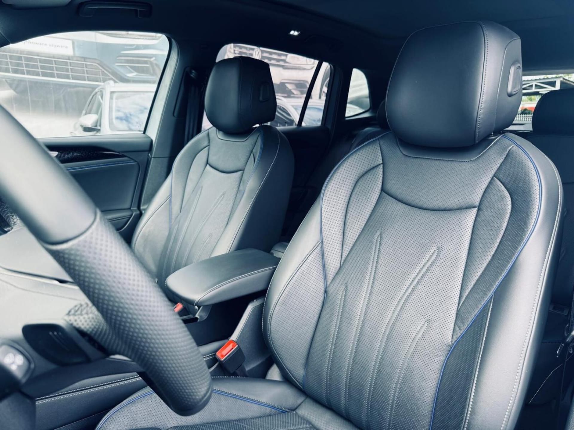 Volkswagen Tiguan R-Line Plus