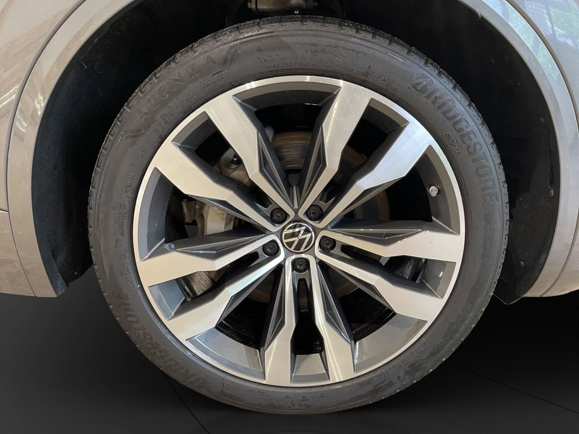 Volkswagen Touareg R-Line