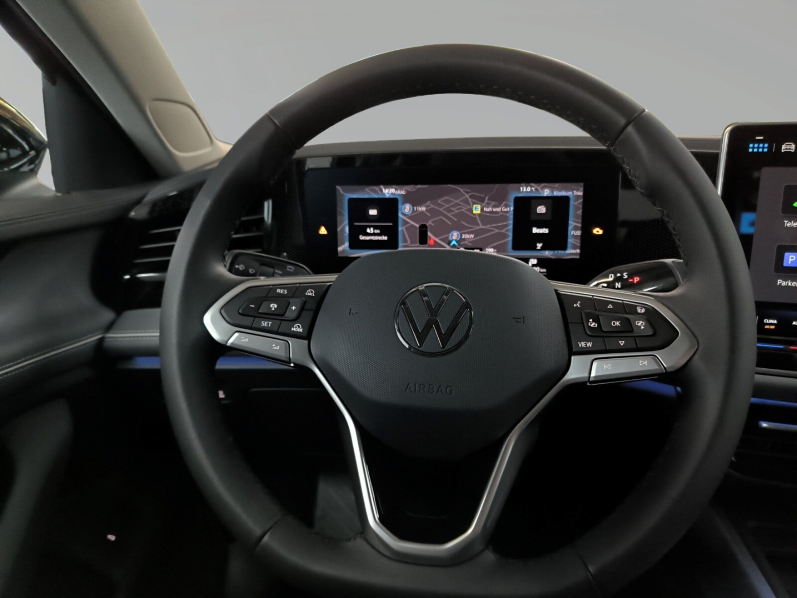 Volkswagen Passat – Bild 4