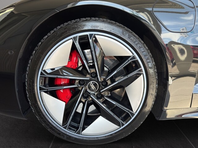 Image about Audi e-tron GT e-tron quattro