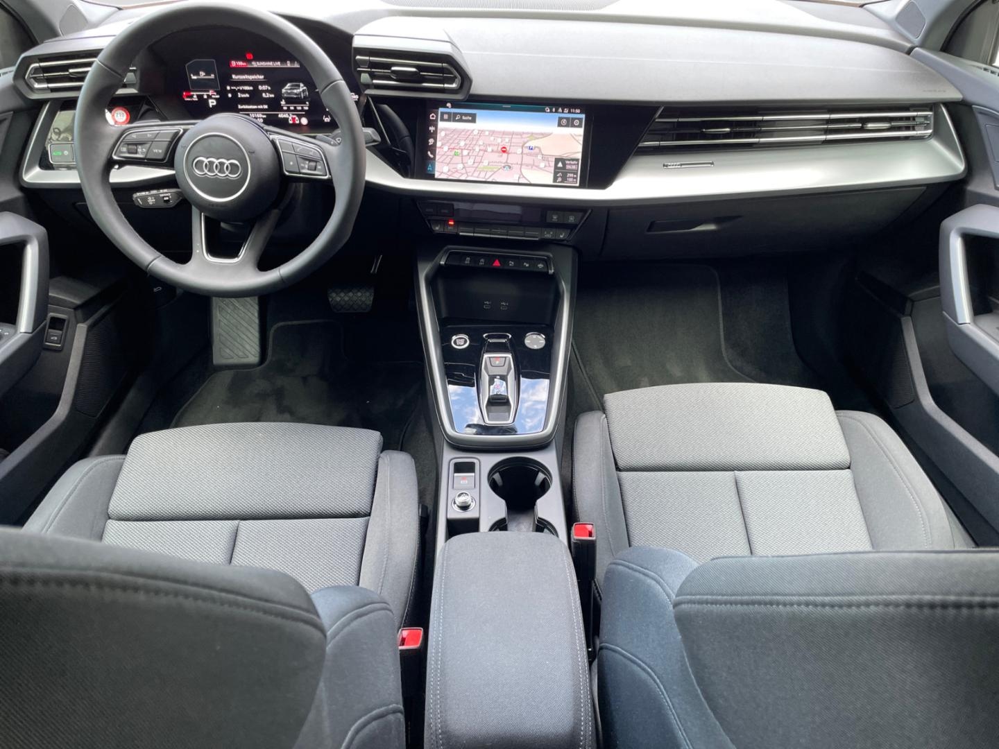 Bild über Audi A3 Limousine advanced 35 TDI S tronic - für weitere Informationen kontaktieren Sie den Audi Partner