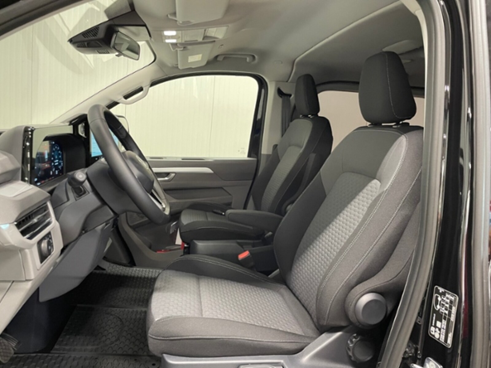 Volkswagen Caravelle – Bild 16