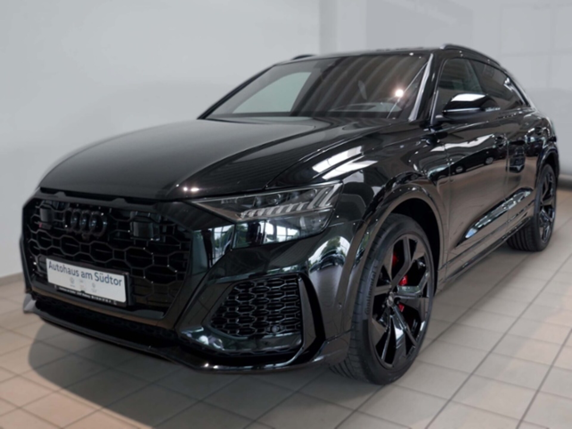 Audi RS Q8 SUV