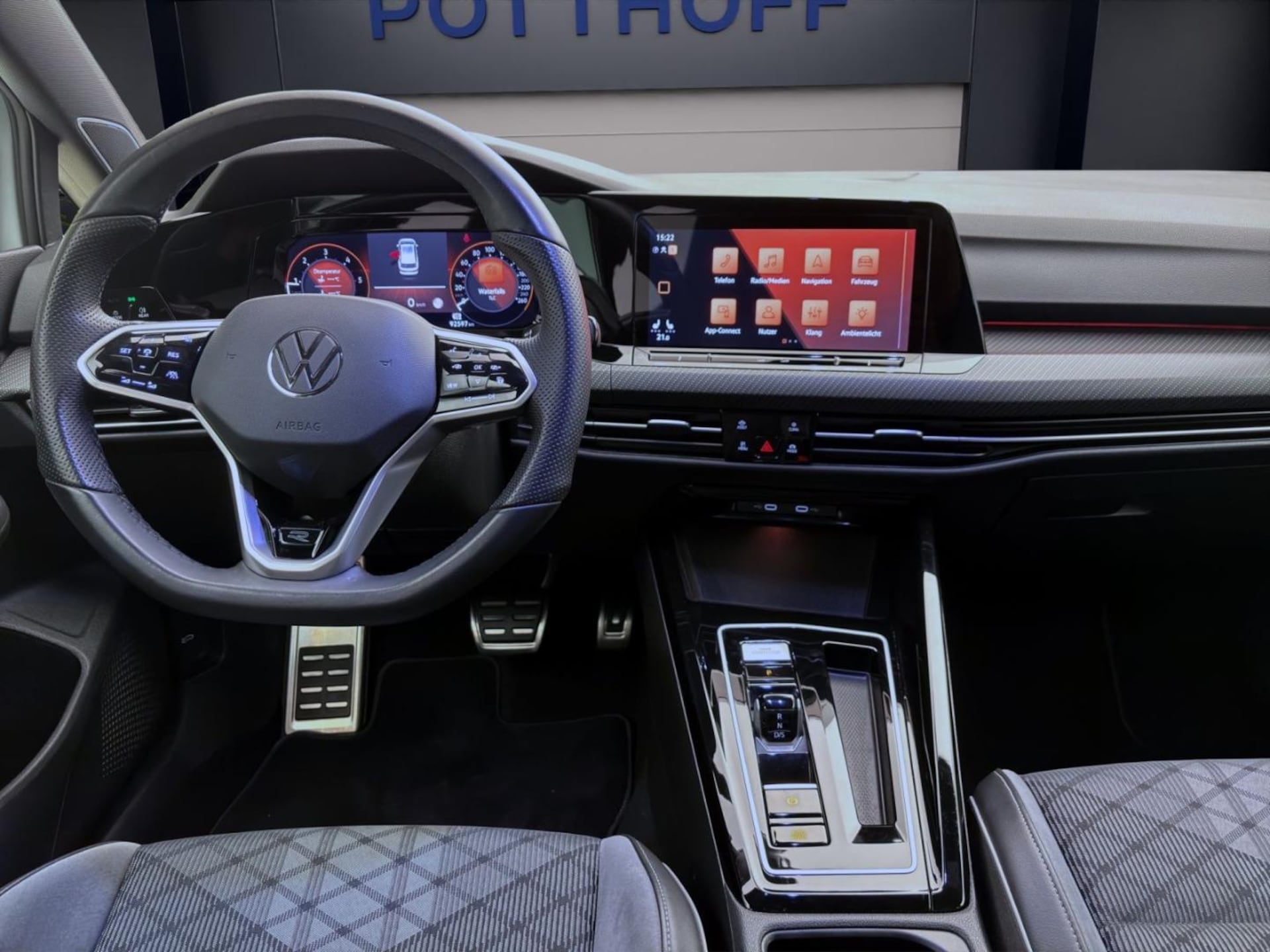 Volkswagen Golf Variant R-Line