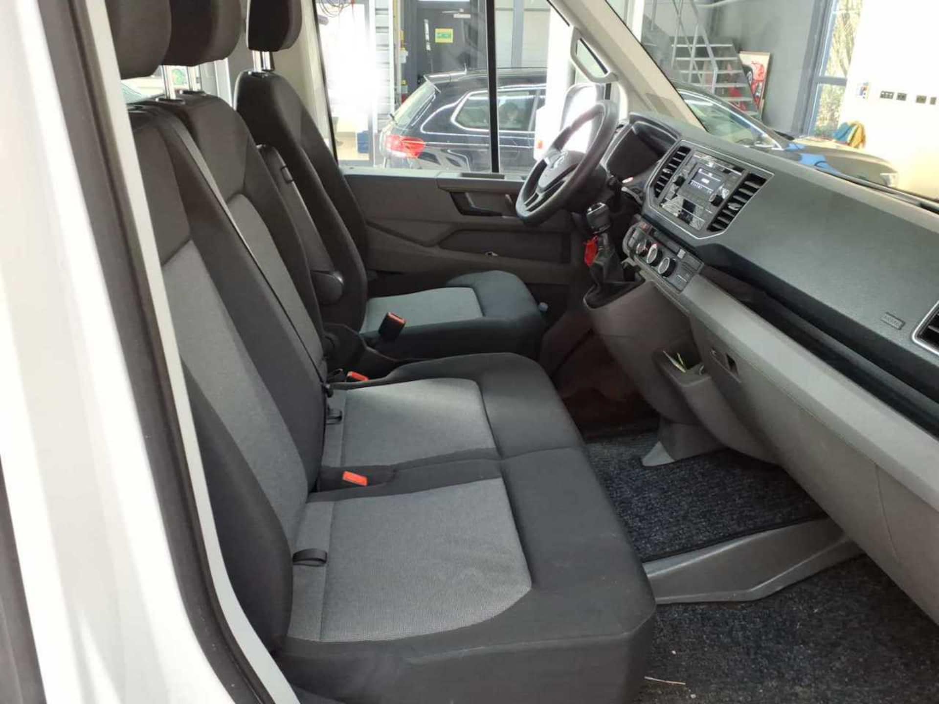 Volkswagen Crafter Kasten mittlerer Radstand