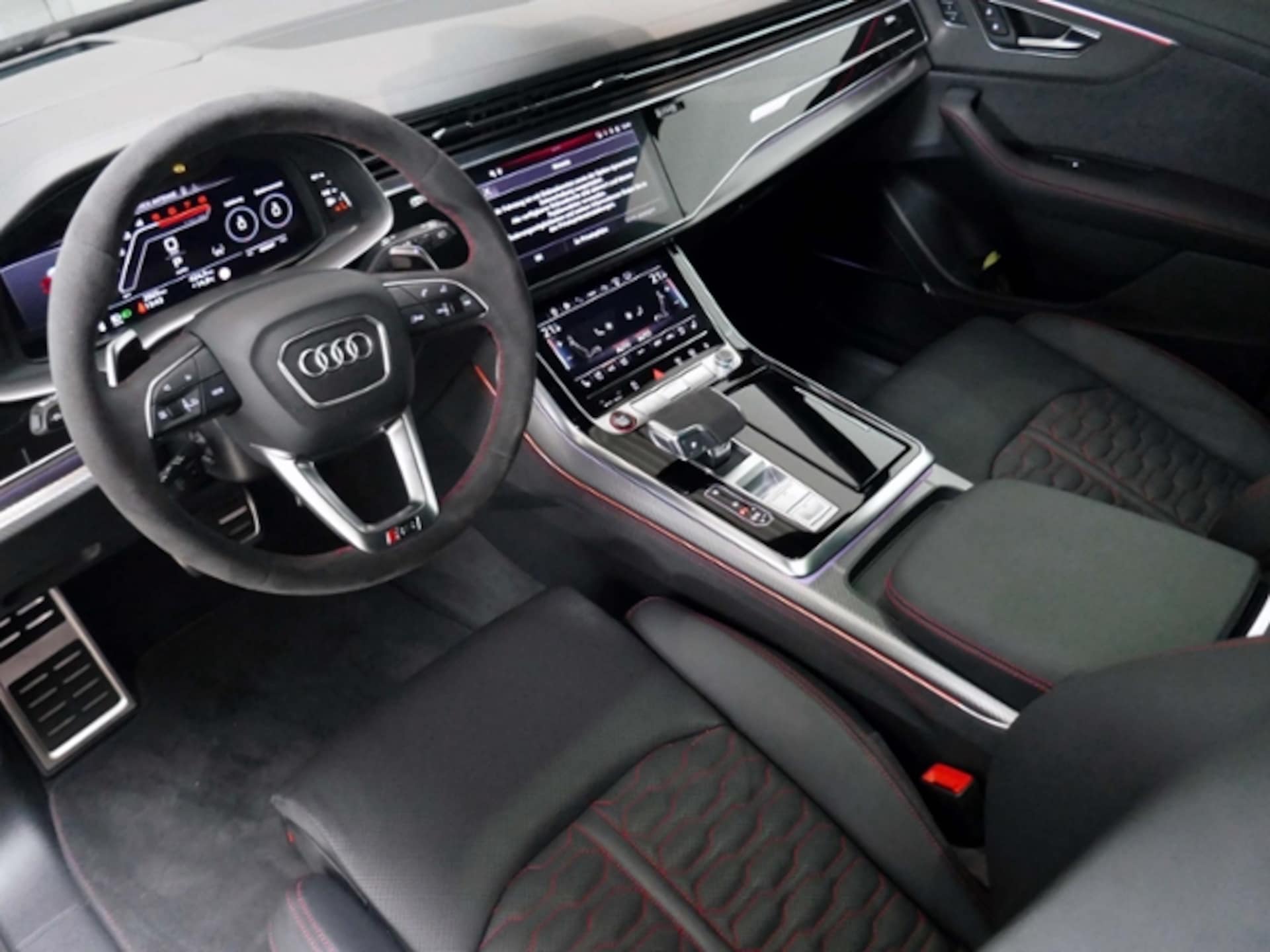 Audi RS Q8 SUV