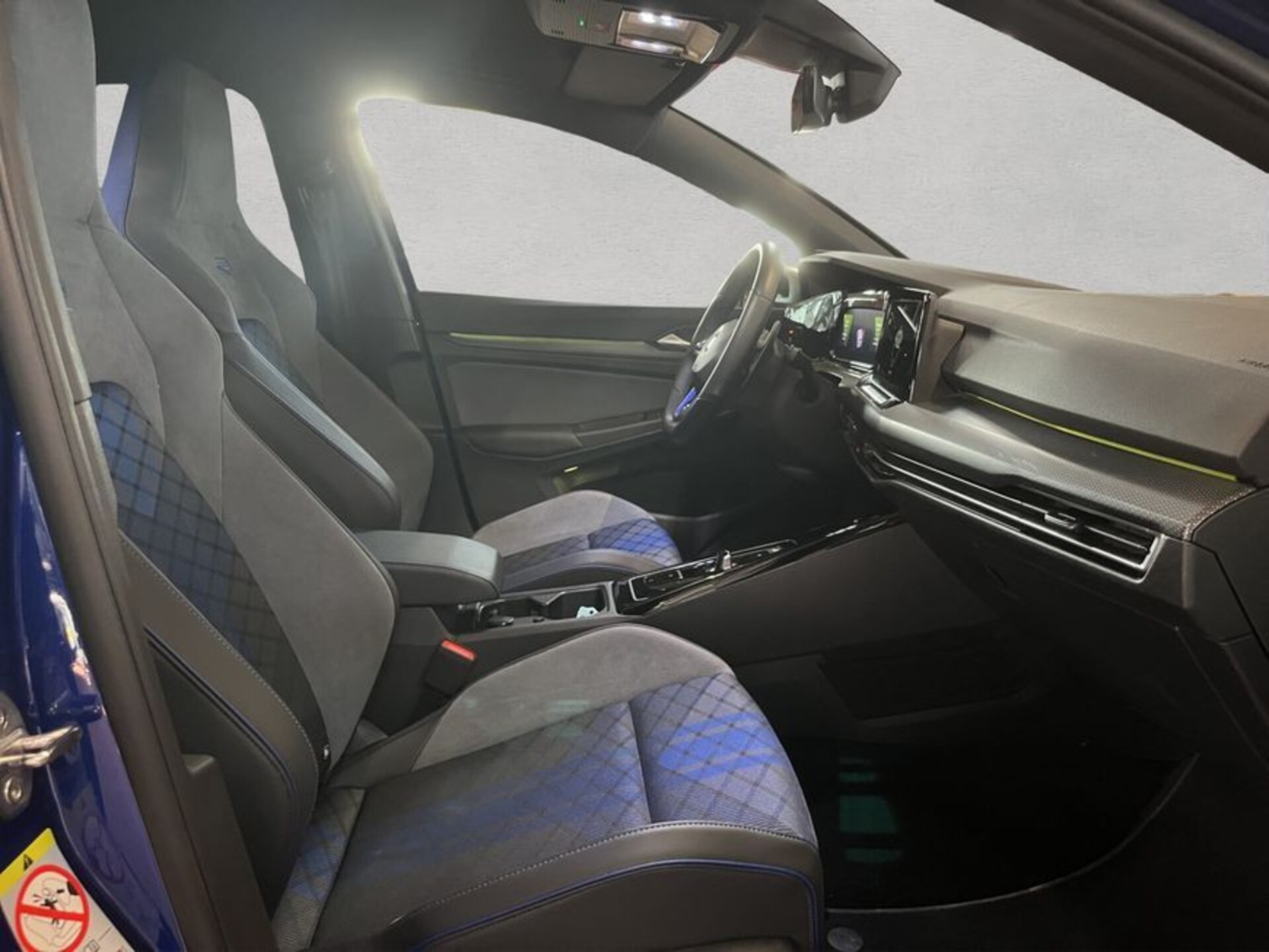 Volkswagen Golf R