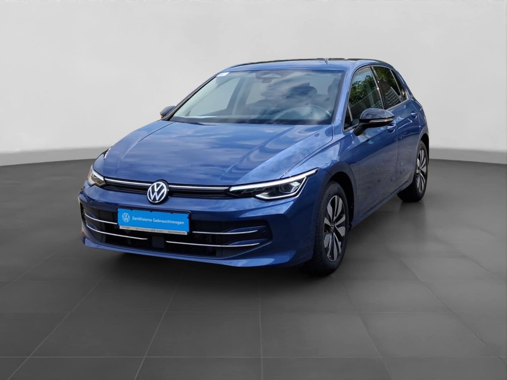 Volkswagen Golf Life