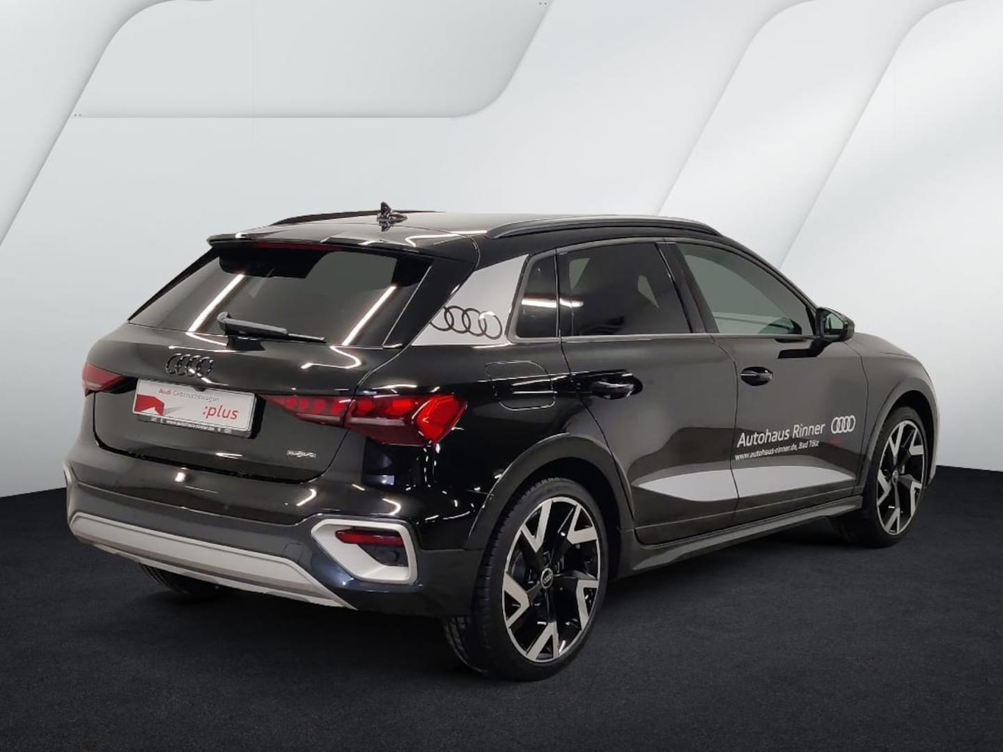 Bild über Audi A3 allstreet TFSI quattro 150 kW S tronic - für weitere Informationen kontaktieren Sie den Audi Partner
