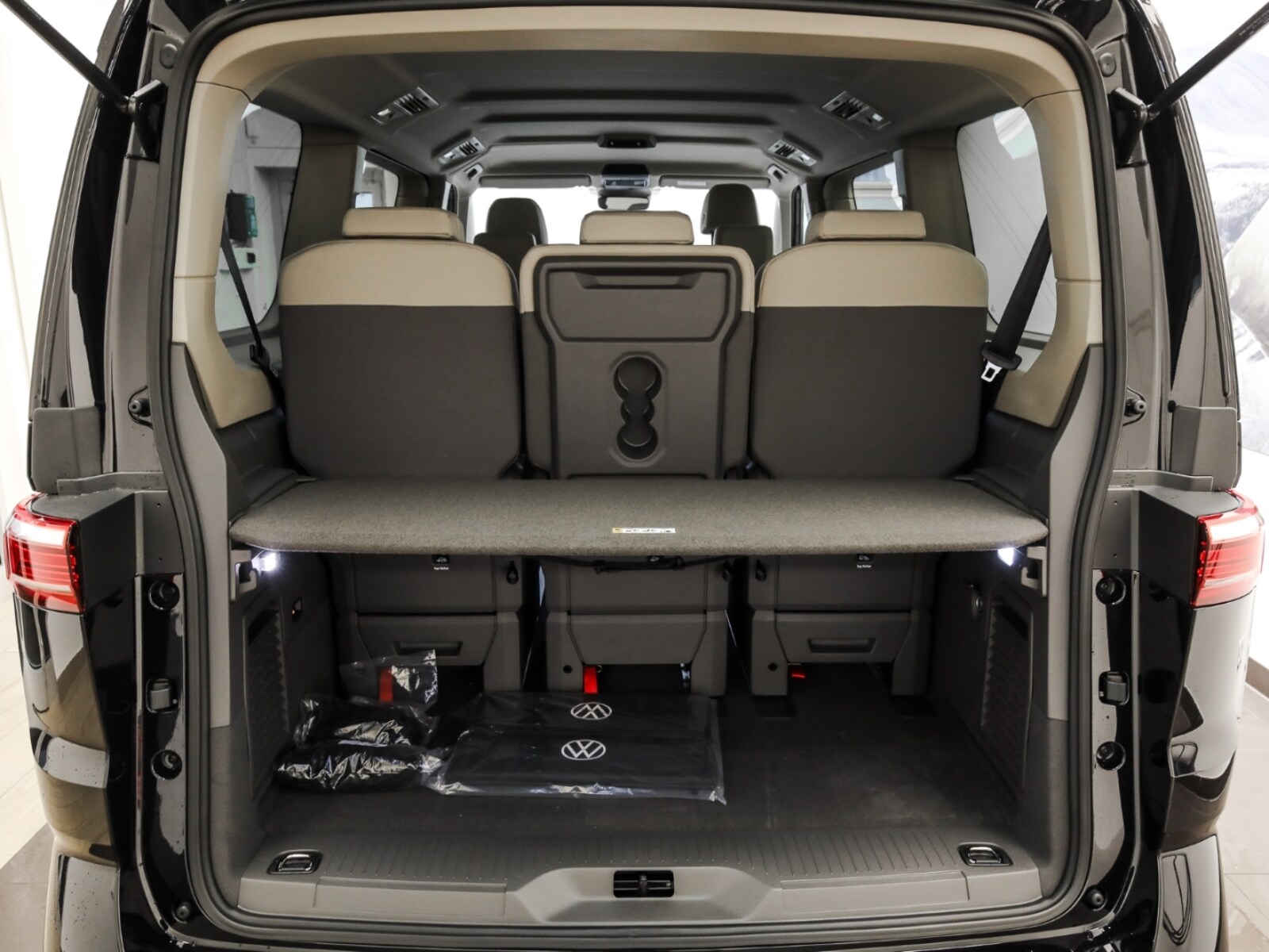 Volkswagen Multivan Langversion – Bild 13