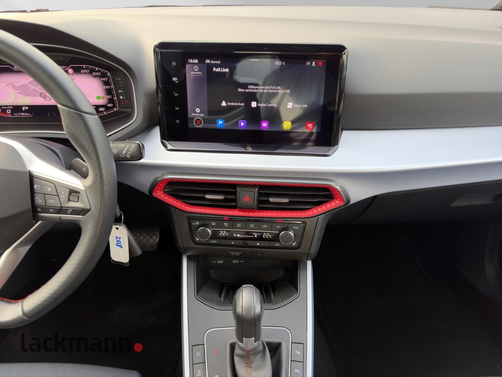 SEAT Arona – Bild 11