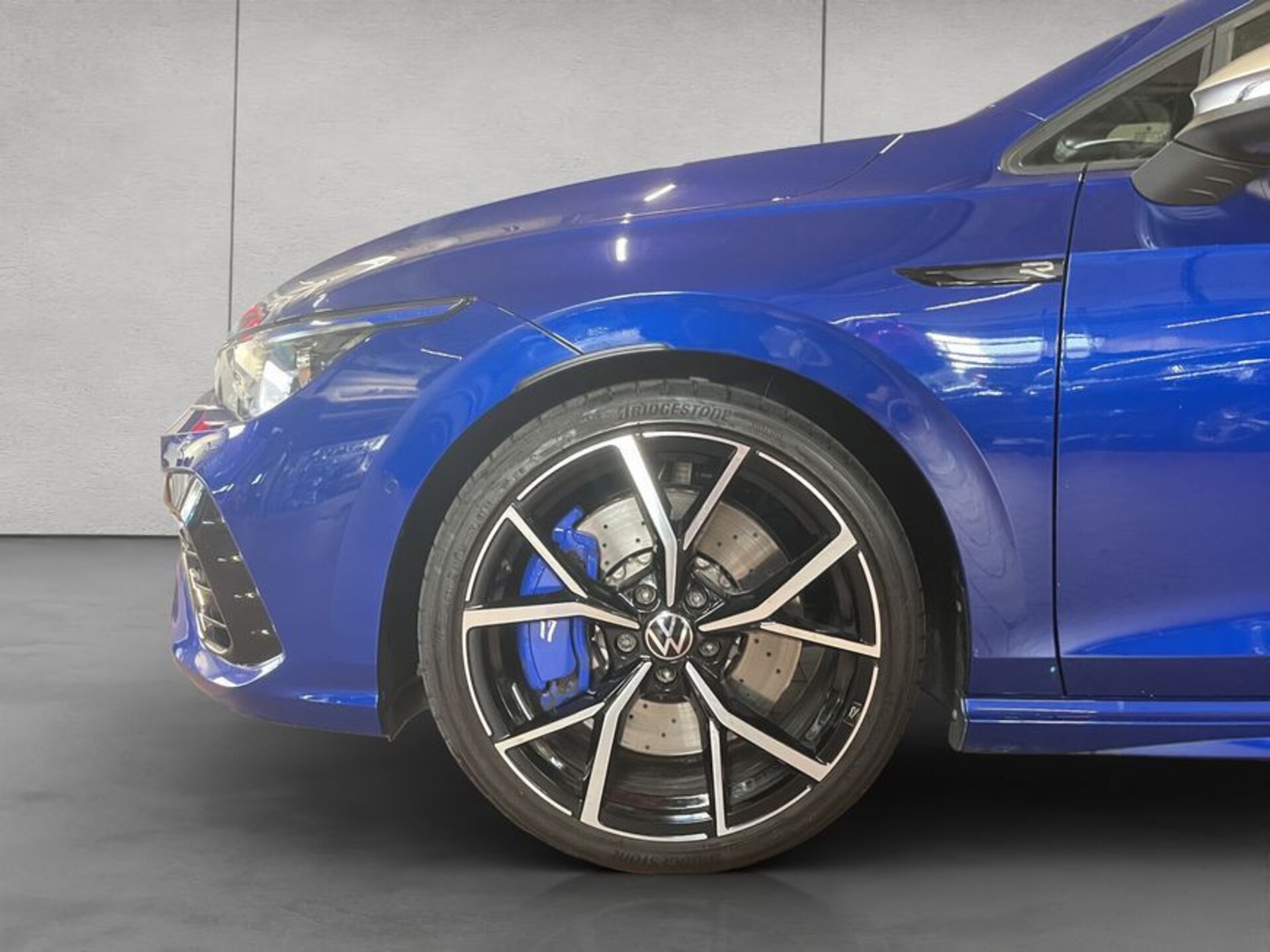 Volkswagen Golf R