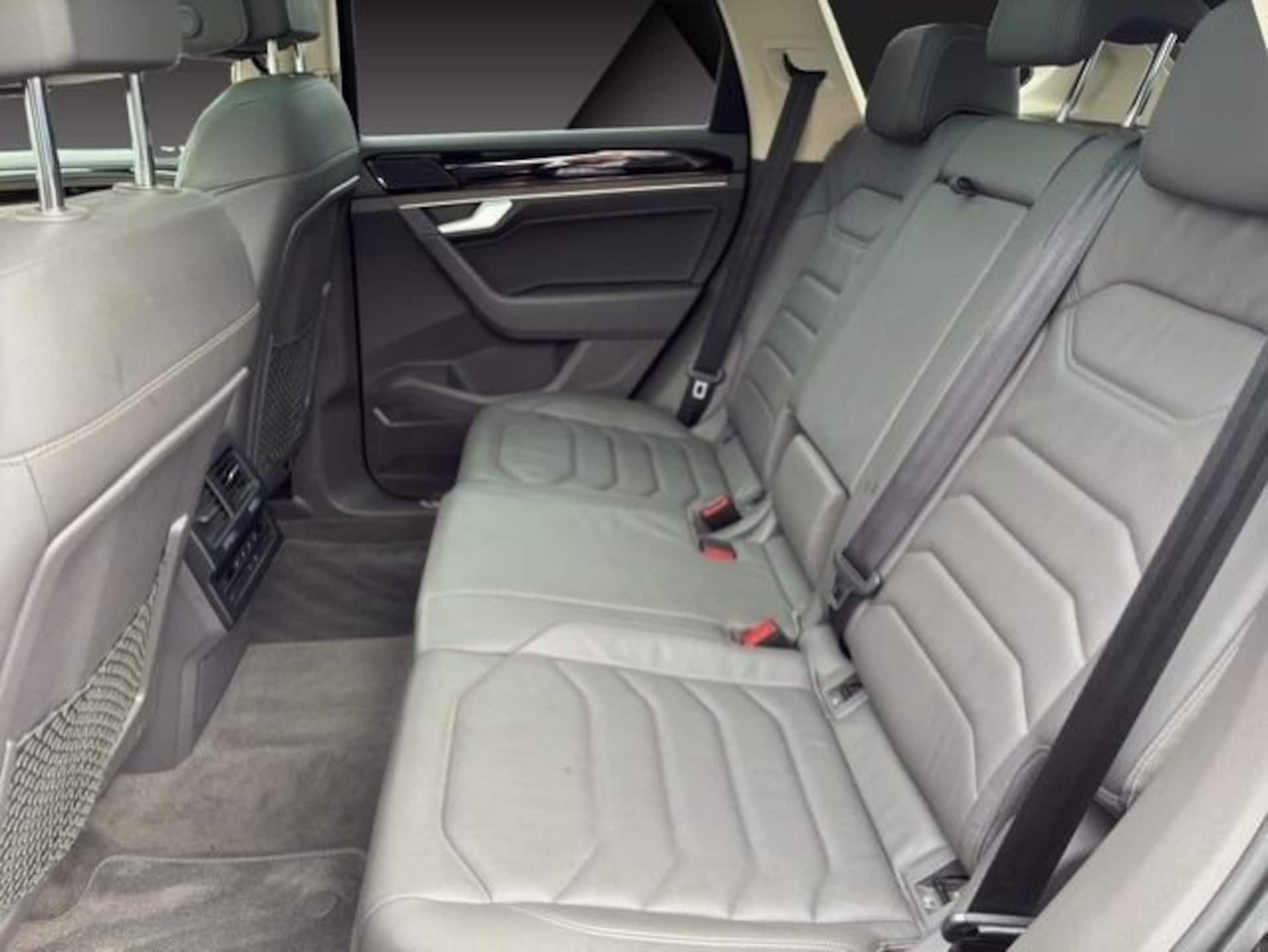 Volkswagen Touareg Basis-Modell