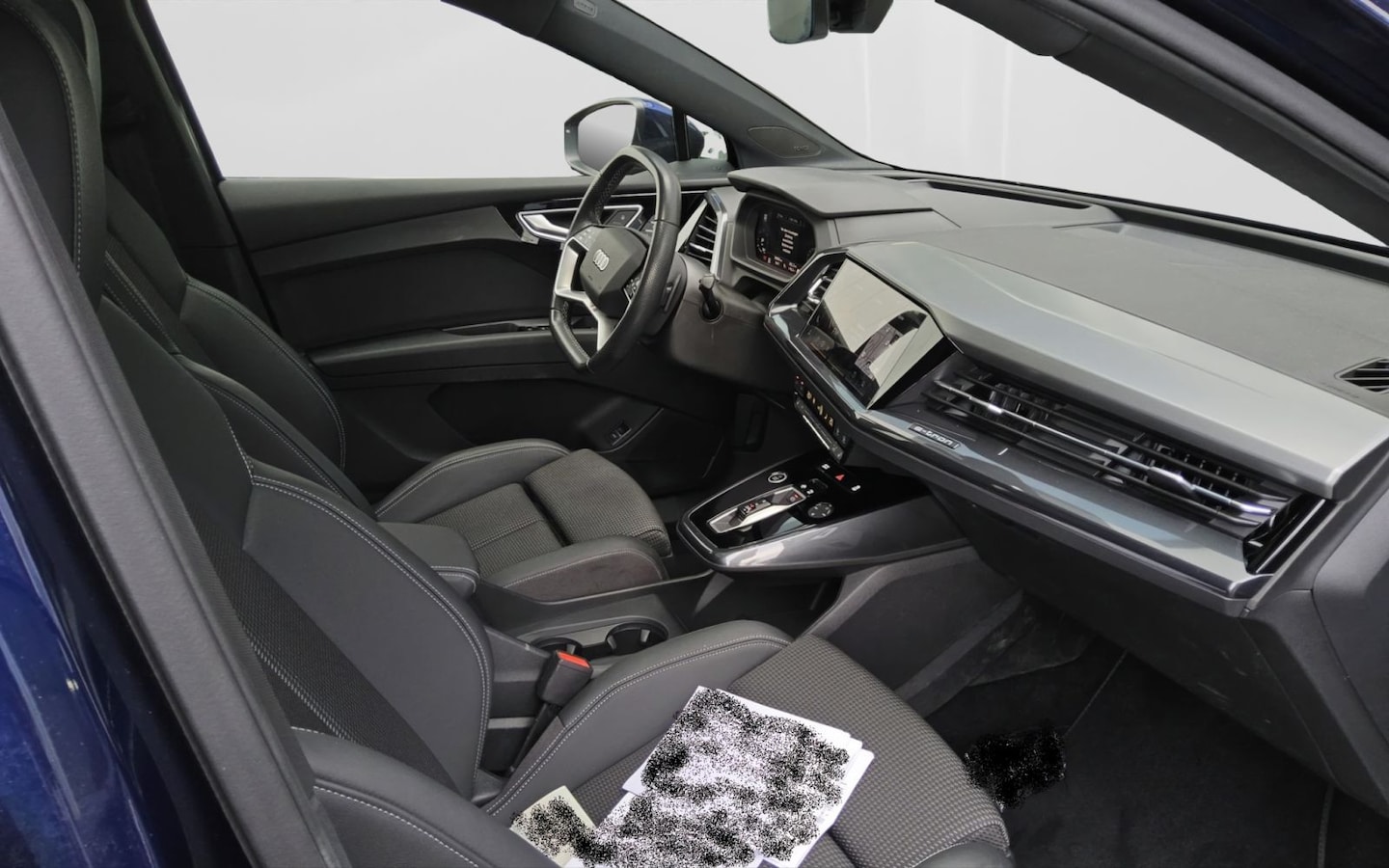 Bild über Audi Q4 e-tron 40 e-tron - für weitere Informationen kontaktieren Sie den Audi Partner