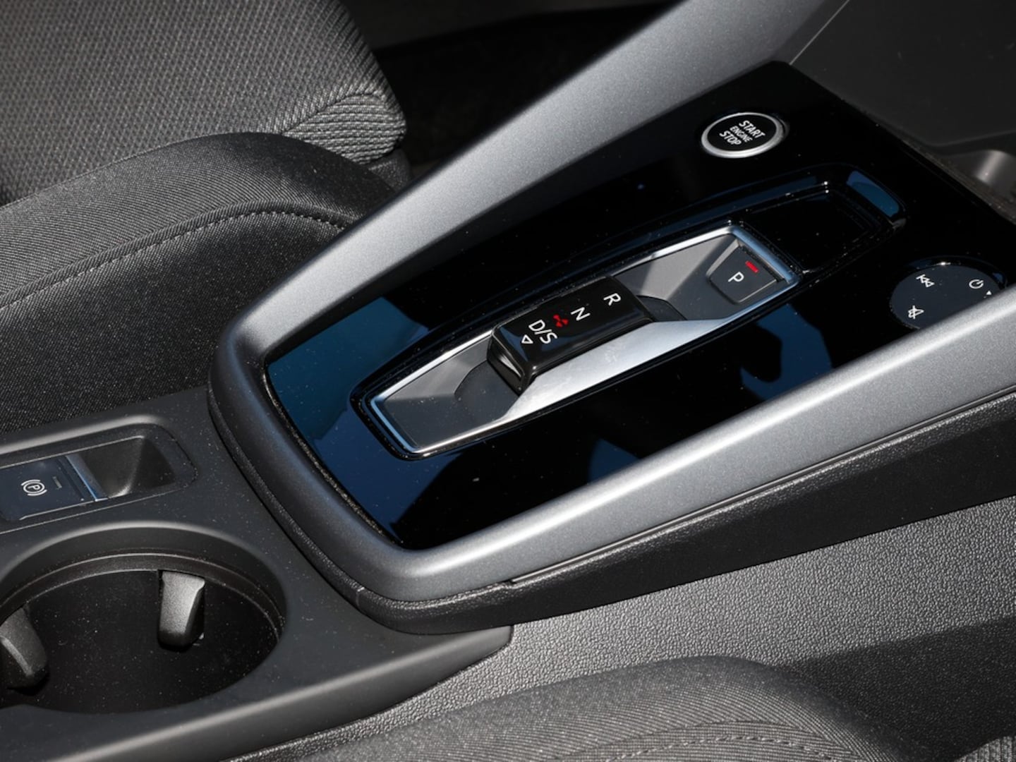 Bild über Audi A3 allstreet TFSI 110 kW S tronic - für weitere Informationen kontaktieren Sie den Audi Partner