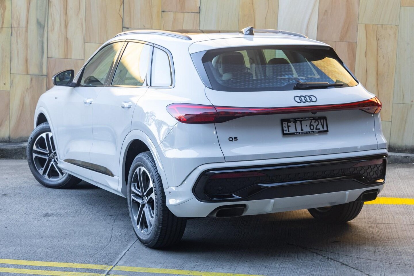 Image about Audi Q5 SUV TFSI 150 kW