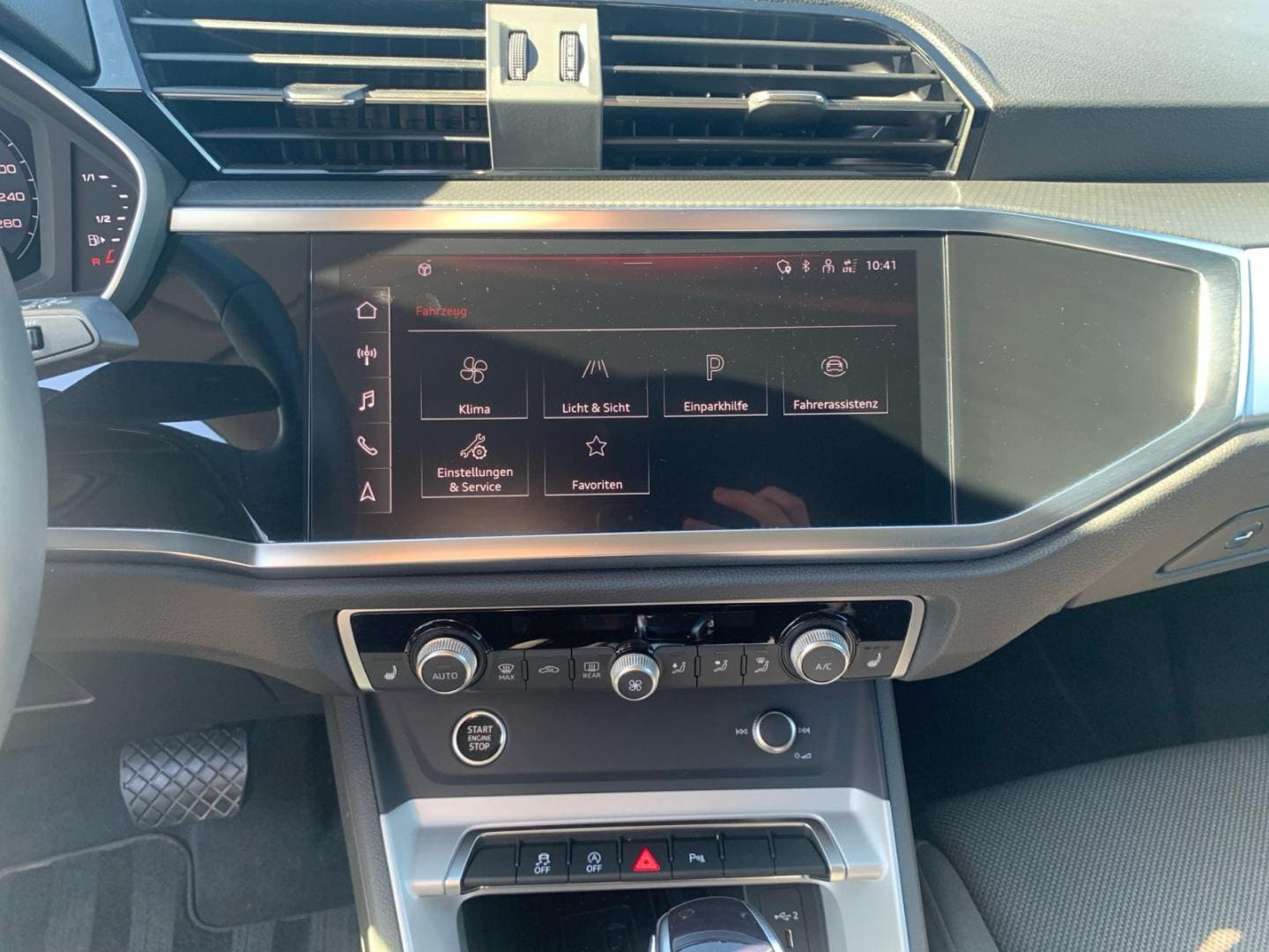 Bild über Audi Q3 advanced 35 TFSI S tronic - für weitere Informationen kontaktieren Sie den Audi Partner
