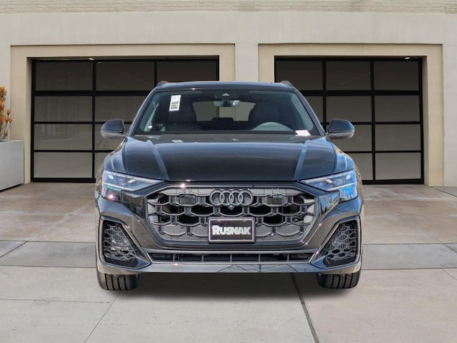 2026 Audi Q8