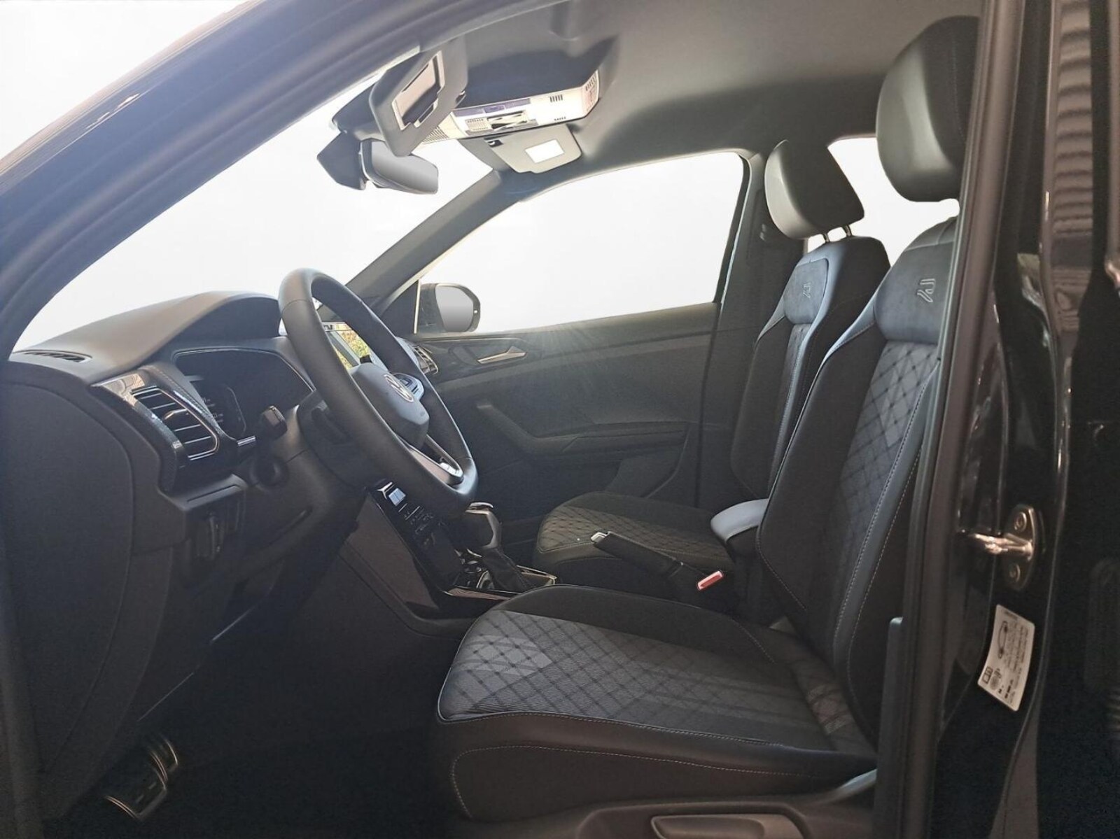 Volkswagen T-Cross – Bild 4