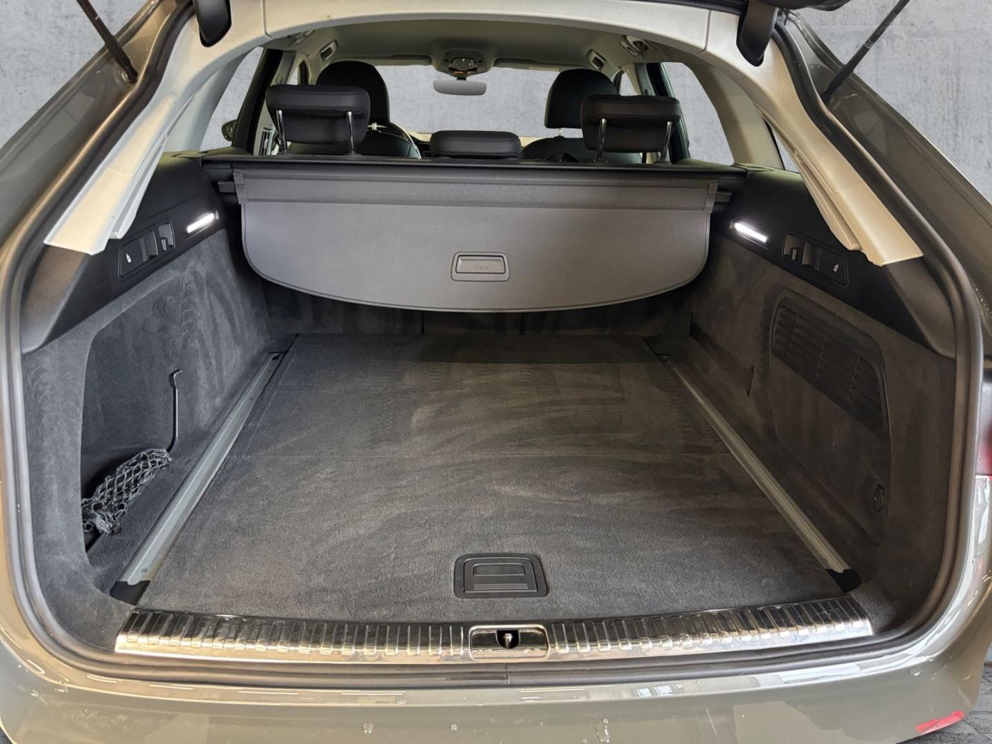Bild über Audi A6 allroad quattro 40 TDI quattro S tronic - für weitere Informationen kontaktieren Sie den Audi Partner