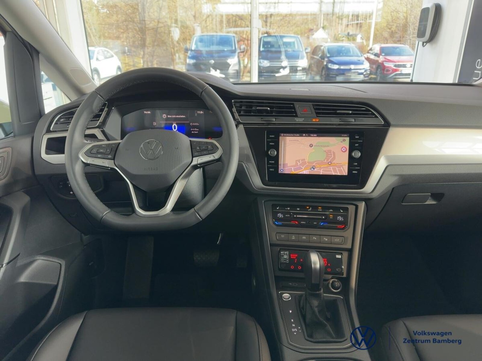 Volkswagen Touran – Bild 8