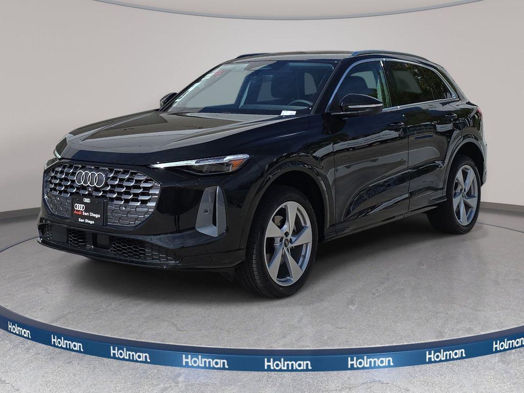 2026 Audi Q5 Premium Plus quattro's photo