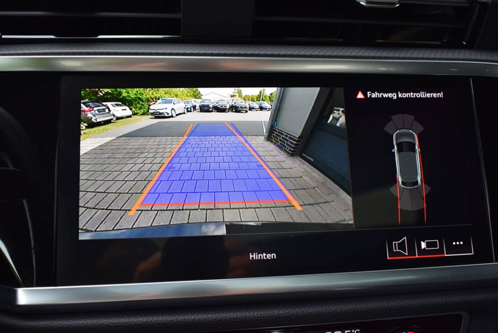 Audi Q3 Sportback – Bild 8