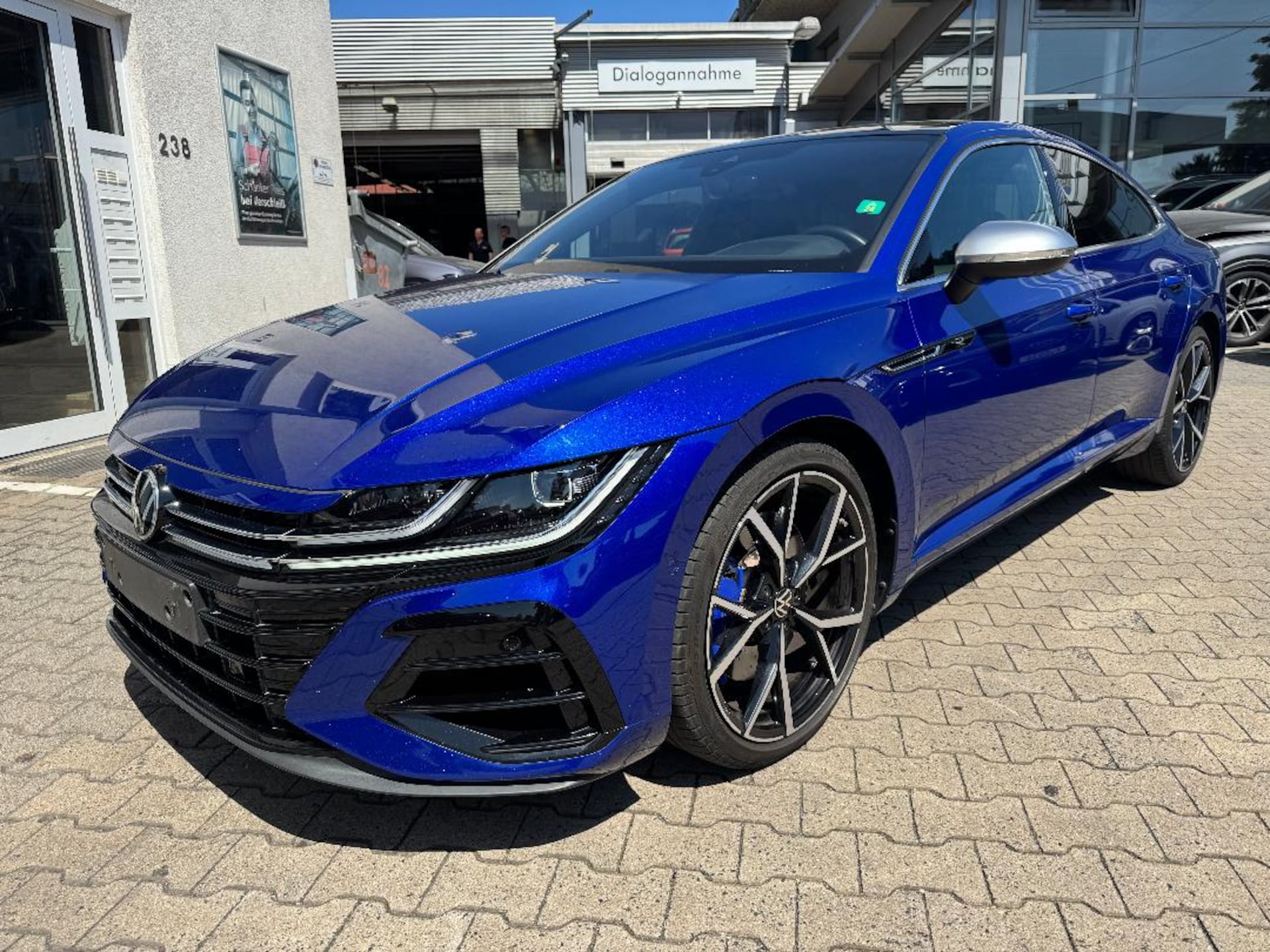 Volkswagen Arteon R