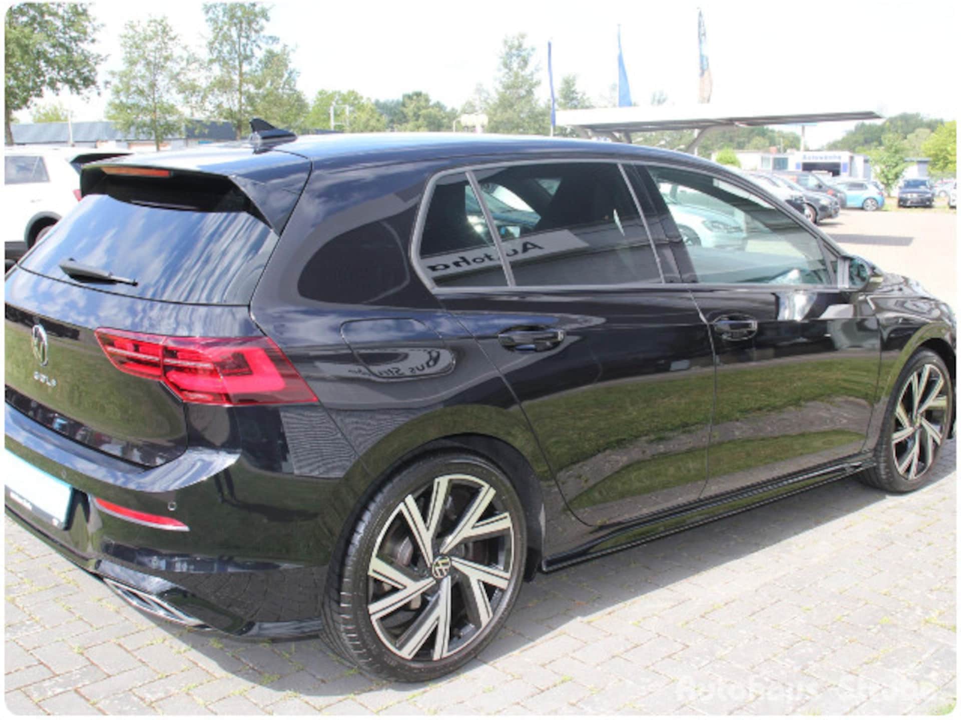 Volkswagen Golf R-Line