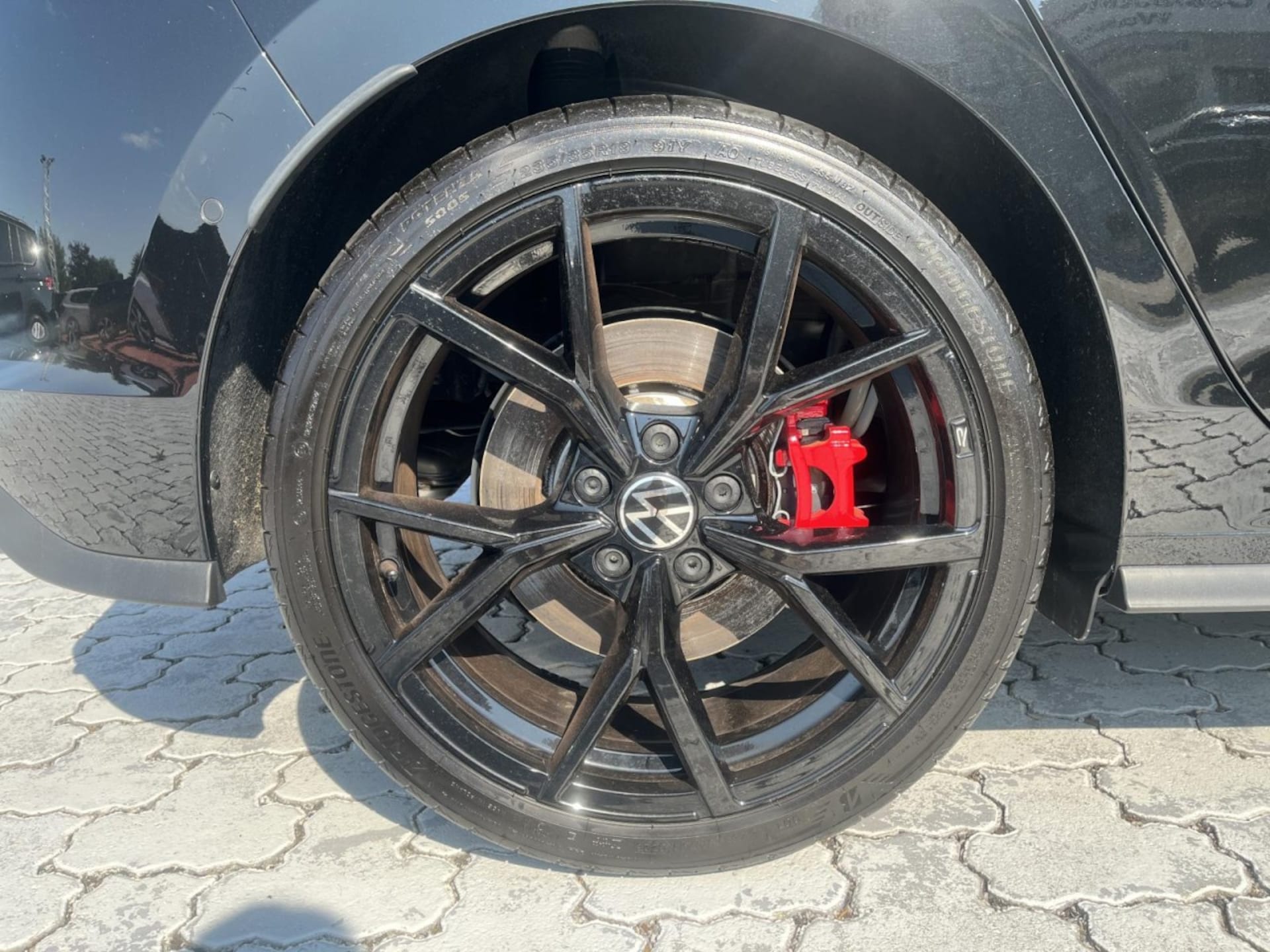 Volkswagen Golf GTI