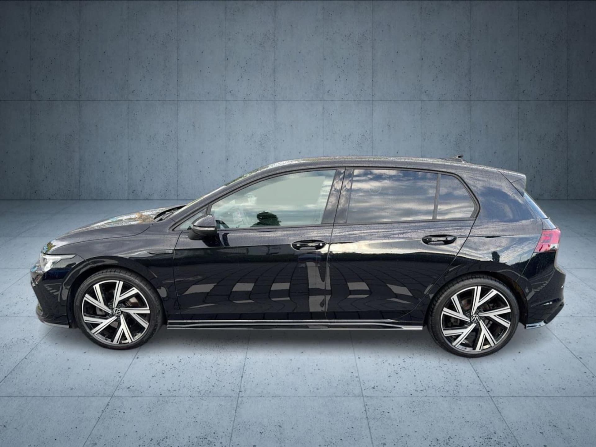 Volkswagen Golf R-Line